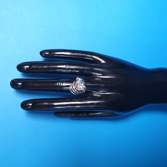 Bold Vintage Sterling Silver Cubic Zirconia Statement Ring – Size 7 - Picture 5 of 14